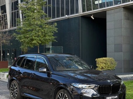 2023 BMW X5 40i IV (G05/G18) Рестайлинг, чёрный, 10500000 рублей, вид 2