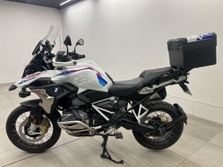 2021 BMW R 1250 GS, белый, 1670000 рублей, вид 1