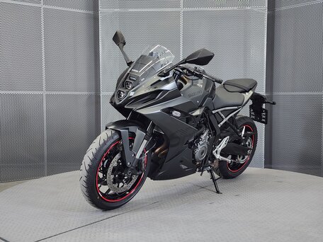 2024 Suzuki GSX-8R, чёрный, 899000 рублей, вид 4