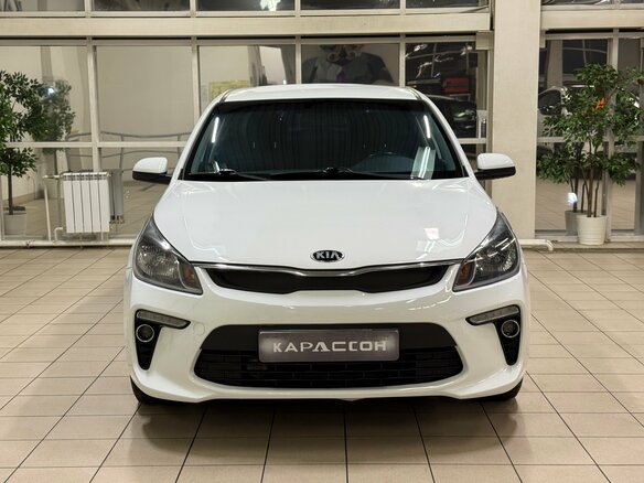 2017 Kia Rio IV, белый, 1360000 рублей - вид 2