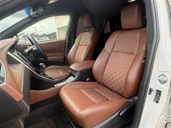 2019 Toyota Harrier III (XU60) Рестайлинг, белый, 2361203 рублей - вид 14