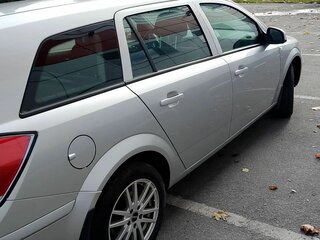 2012 Opel Astra H Рестайлинг, серебристый, 700000 рублей, вид 4