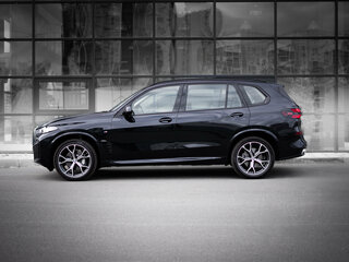 2025 BMW X5 Long 30Li IV (G05/G18) Рестайлинг, чёрный, 9270000 рублей, вид 5