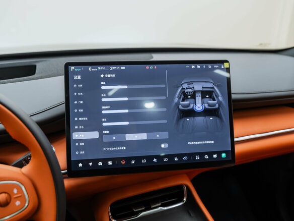 2026 Changan Qiyuan Q07 31.7 kWh, чёрный, 3750000 рублей - вид 34
