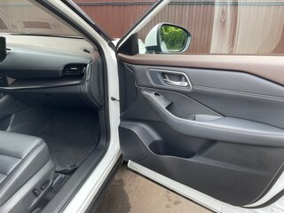 2024 Nissan X-Trail IV, белый, 4200000 рублей, вид 5