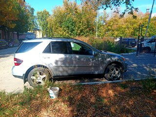 2008 Mercedes-Benz M-Класс 350 II (W164), серый, 1250000 рублей, вид 2