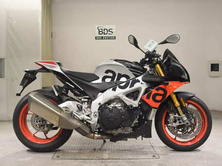 2020 Aprilia Tuono V4, серебристый, 1400000 рублей, вид 2