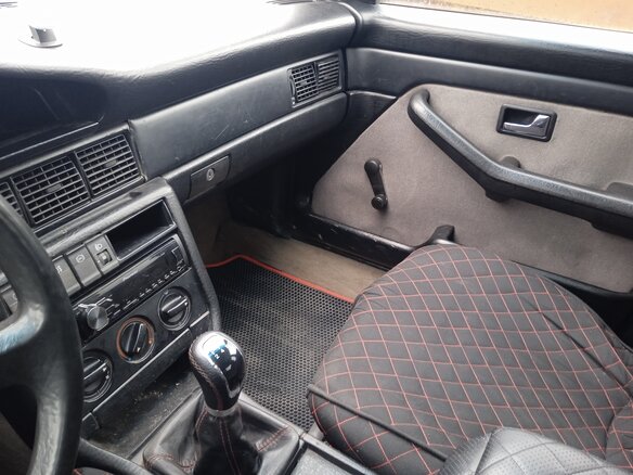 1988 Audi 100 III (C3), белый, 230000 рублей - вид 19