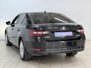 2016 Skoda Superb III, чёрный, 1600000 рублей, вид 5