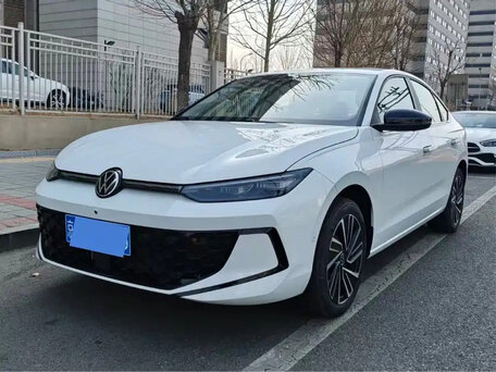 Volkswagen Lavida IV
