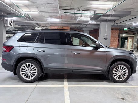 2020 Skoda Kodiaq I, серый, 3150000 рублей, вид 4