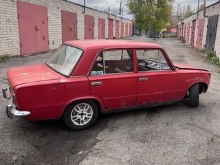 1979 Lada (ВАЗ) 2101, красный, 85000 рублей, вид 3