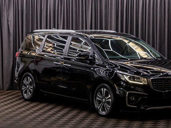 2019 Kia Carnival III, чёрный, 2795000 рублей - вид 6