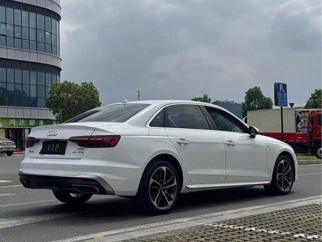 2022 Audi A4 35 TFSI Long V (B9) Рестайлинг, белый, 2360000 рублей, вид 4