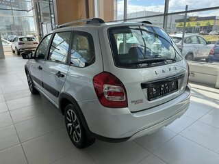2026 Lada (ВАЗ) Granta Cross I Рестайлинг, серебристый, 1246000 рублей, вид 4