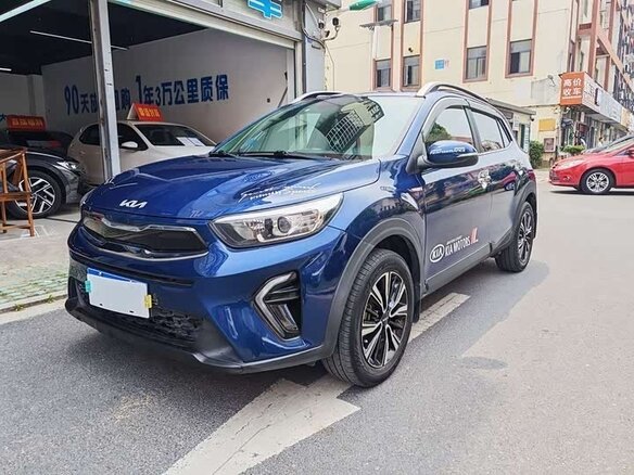 2022 Kia KX1, синий, 1020000 рублей