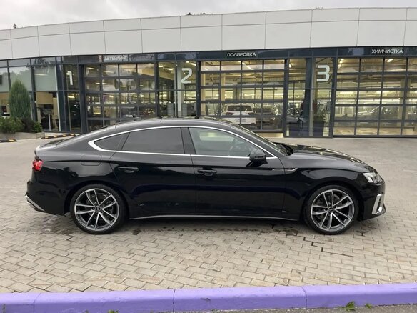 2022 Audi A5 Sportback 40 TFSI II (F5) Рестайлинг, чёрный, 4750000 рублей - вид 3