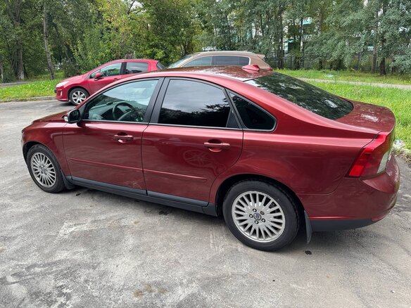 2008 Volvo S40 II Рестайлинг, красный, 800000 рублей - вид 5