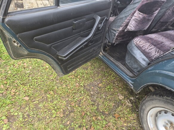 2004 Lada (ВАЗ) 2107, синий, 170000 рублей - вид 8