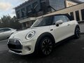 2020 Mini Cabrio Cooper III Рестайлинг, белый, 2590000 рублей