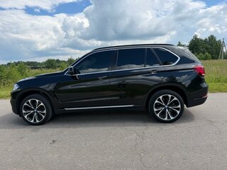 2014 BMW X5 30d III (F15), чёрный, 2900000 рублей, вид 4