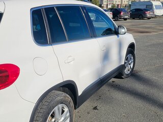 2012 Volkswagen Tiguan I Рестайлинг, белый, 1300000 рублей, вид 3
