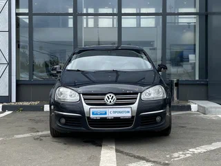 2009 Volkswagen Jetta V, чёрный, 209000 рублей, вид 2