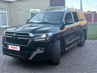 2020 Toyota Land Cruiser 200 Series Рестайлинг 2, чёрный, 7200000 рублей, вид 1