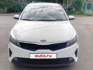2020 Kia Rio IV Рестайлинг, белый, 1000000 рублей, вид 1