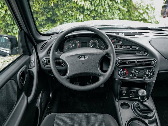 2026 Lada (ВАЗ) Niva Travel I Рестайлинг, зелёный - вид 7