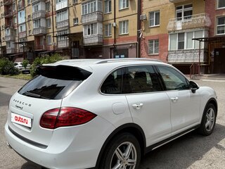 2012 Porsche Cayenne S II (958), белый, 2500000 рублей, вид 3