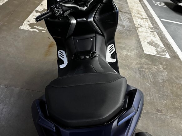 2017 Yamaha TMAX, синий, 690000 рублей - вид 7