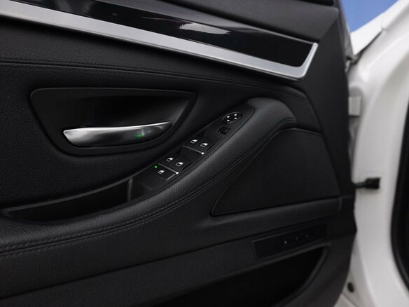 2013 BMW 5 серии 520d VI (F10/F11/F07) Рестайлинг, белый, 1799999 рублей - вид 15