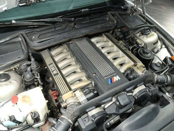 1993 BMW 8 серии 850i I (E31), серебристый, 7270000 рублей - вид 24