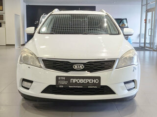 2011 Kia Ceed I Рестайлинг, белый, 410000 рублей, вид 2