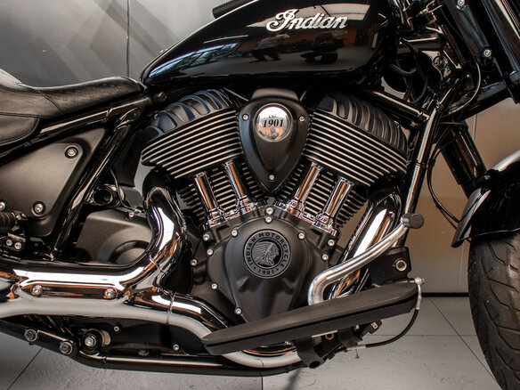 2022 Indian Chief, чёрный, 1501473 рублей - вид 13