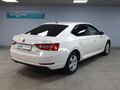 2019 Skoda Superb III, белый, 2000000 рублей - вид 4