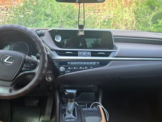 2020 Lexus ES 200 VII, белый, 3730000 рублей, вид 2