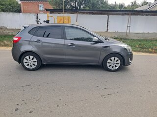 2012 Kia Rio III, серый, 800000 рублей, вид 3