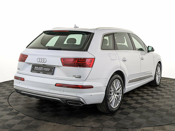 2019 Audi Q7 45 TDI II (4M) Рестайлинг, белый, 4850000 рублей - вид 4