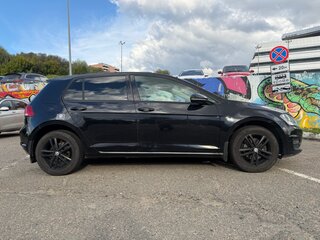 2015 Volkswagen Golf VII, чёрный, 1338000 рублей, вид 3