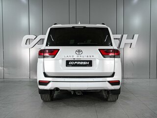 2022 Toyota Land Cruiser 300 Series, белый, 9899000 рублей, вид 4
