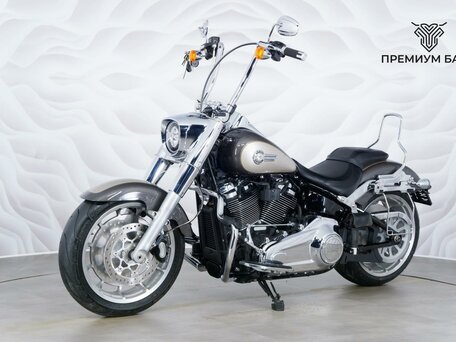 2023 Harley-Davidson Fat Boy, серый, 2277000 рублей, вид 3