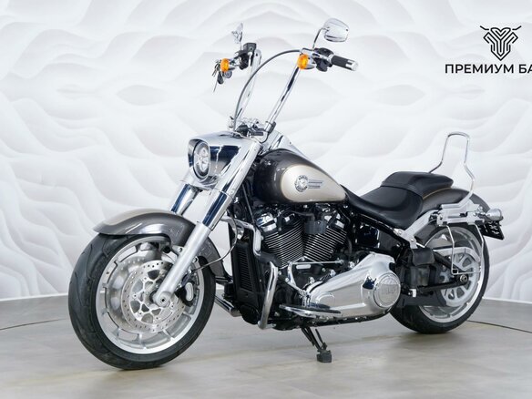 2023 Harley-Davidson Fat Boy, серый, 2277000 рублей - вид 2