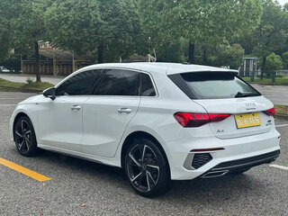 2021 Audi A3 Sportback 35 TFSI IV (8Y), белый, 1850000 рублей, вид 5