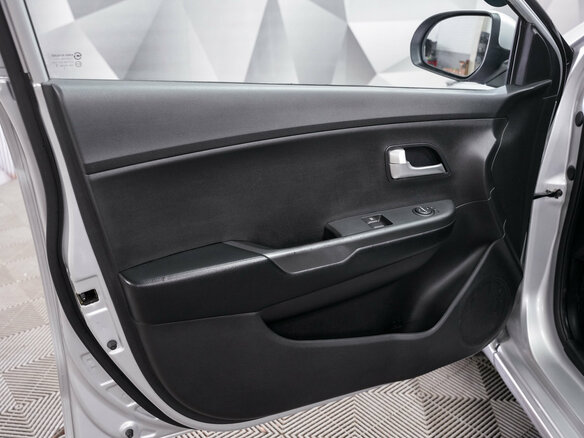 2012 Kia Rio III, серебристый, 730000 рублей - вид 13