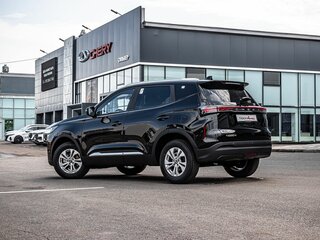 2025 Chery Tiggo 4 I Рестайлинг 2, чёрный, 2147310 рублей, вид 2