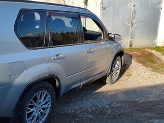 2010 Nissan X-Trail II Рестайлинг, серебристый, 1150000 рублей, вид 3