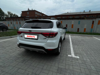 2018 Kia Rio X-Line IV, белый, 1800000 рублей, вид 4