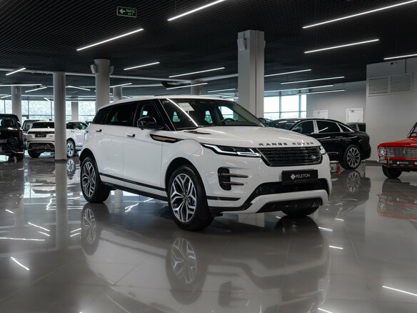 2025 Land Rover Range Rover Evoque II Рестайлинг, белый - вид 1